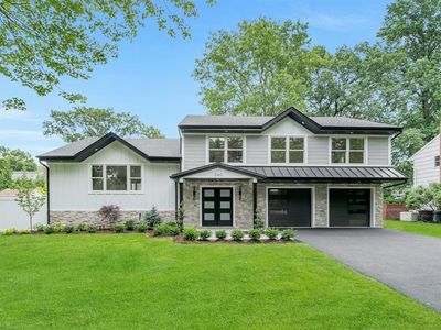 260 Beechwood Dr, Paramus, NJ, 07652