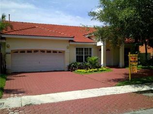 8920 NW 191st St, Hialeah, FL 33018