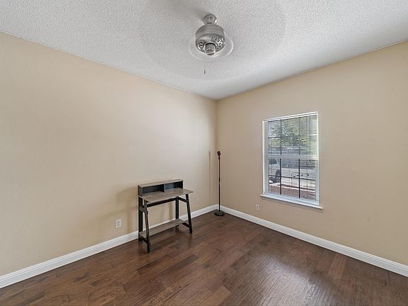 5th image of 12445 Tierra Laurel Dr