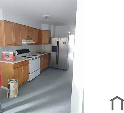 2 bed, $2,600 — Photo 1