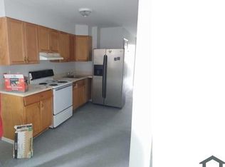 143 School St APT 1N, Yonkers, NY 10701