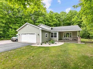 3342 Inland Oaks Dr S, Interlochen, MI 49643