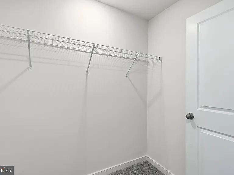 18002 Alicia Ave — Photo 33