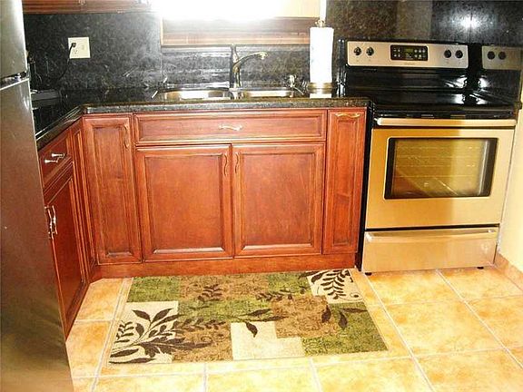 3rd image of 2049 S Ocean Dr APT 706