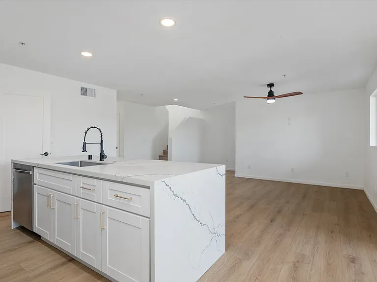 4586 Hamilton St #A — Photo 6