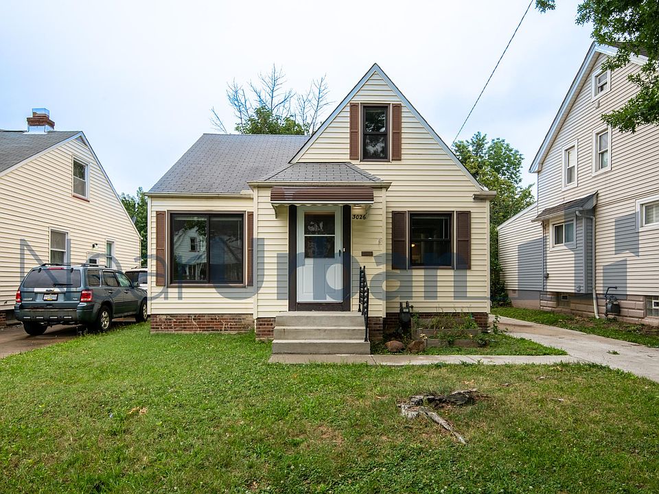 1st image of 3026 Lincoln Ave