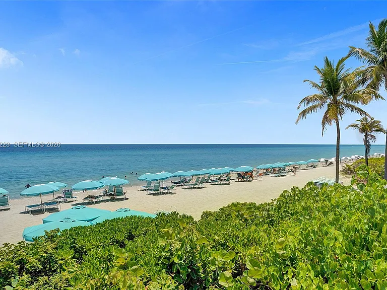 2501 S Ocean Dr #1211 — Photo 33