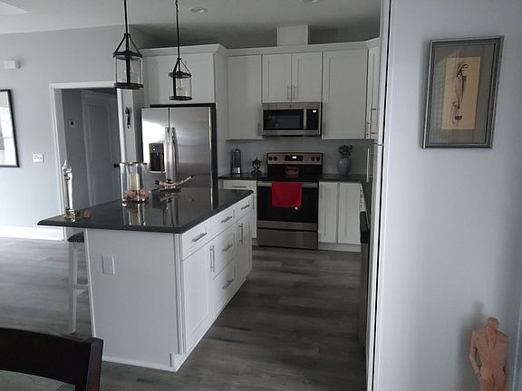 5th image of 140 Las Brisas Way