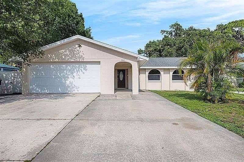 1st image of 24413 Eudora Pl