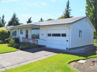 1697 Princeton Rd, Woodburn, OR 97071