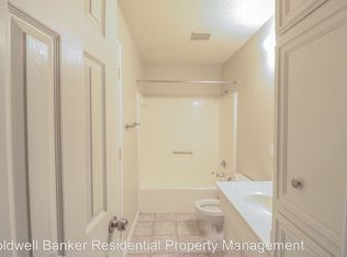 5549 93rd St, Lubbock, TX 79424