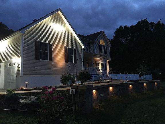 4th image of 16 Forest Meadow Dr