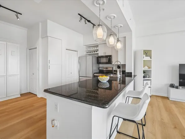 3225 Turtle Creek Blvd APT 832, Dallas, TX 75219