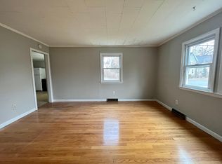 135 Meadow St #1, Westfield, MA 01085