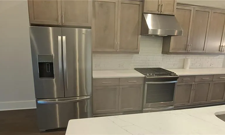306 Fair St — Photo 4
