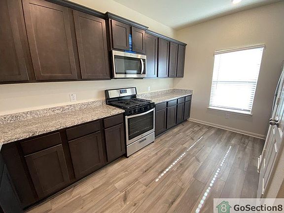 2nd image of 3032 Hereford Dr