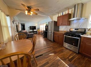 404 Kenbury Rd, Branchburg, NJ 08876