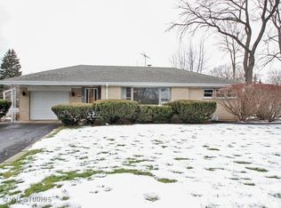 960 Parkview Ln, Des Plaines, IL 60016