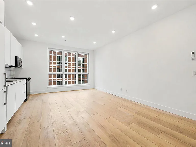 2406 Frankford Ave #14 — Photo 13