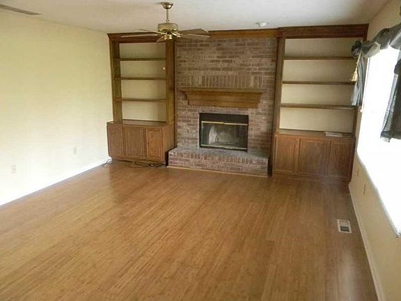 5th image of 3628 Sommersworth Ln