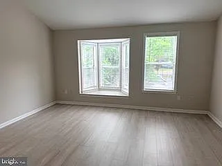 7315 Castleberg Ct — Photo 17