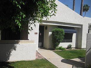 1st image of 823 E Lola Dr