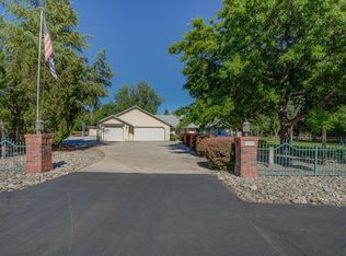 12697 Glide Way, Redding, CA 96003