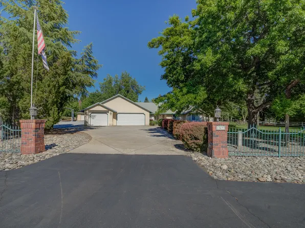 12697 Glide Way, Redding, CA 96003