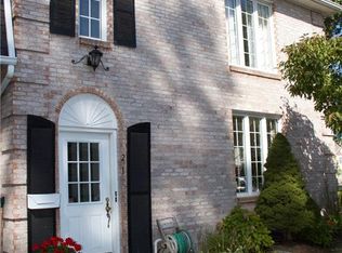 4595 Chestnut Ridge Rd APT 1, Buffalo, NY 14228