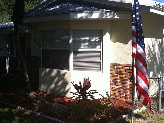 2nd image of 636 SW Blvd N