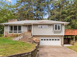 3533 Long Lake Rd, Saint Paul, MN 55115