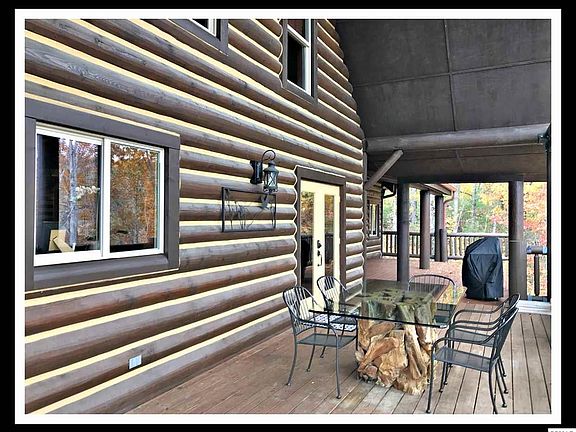 3rd image of 2845 Whisper Creek Ln