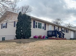 624 11th St E, Williston, ND 58801