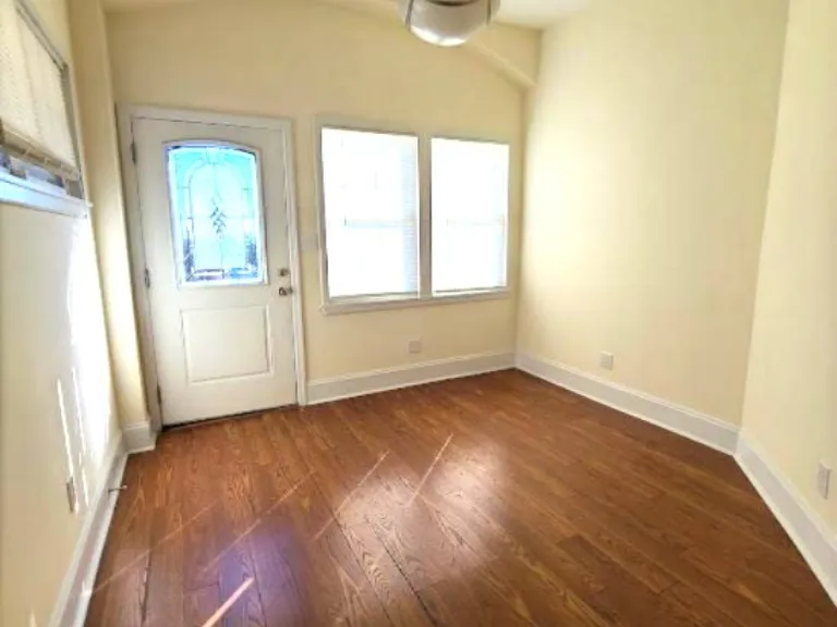 936 Hickman Rd #3 — Photo 1