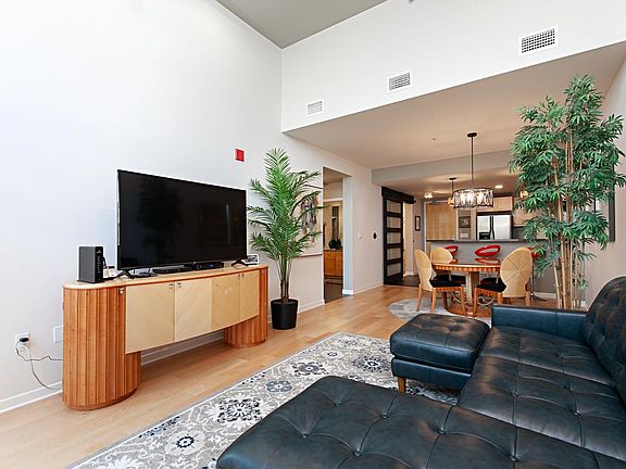 5th image of 1150 J St Unit 804