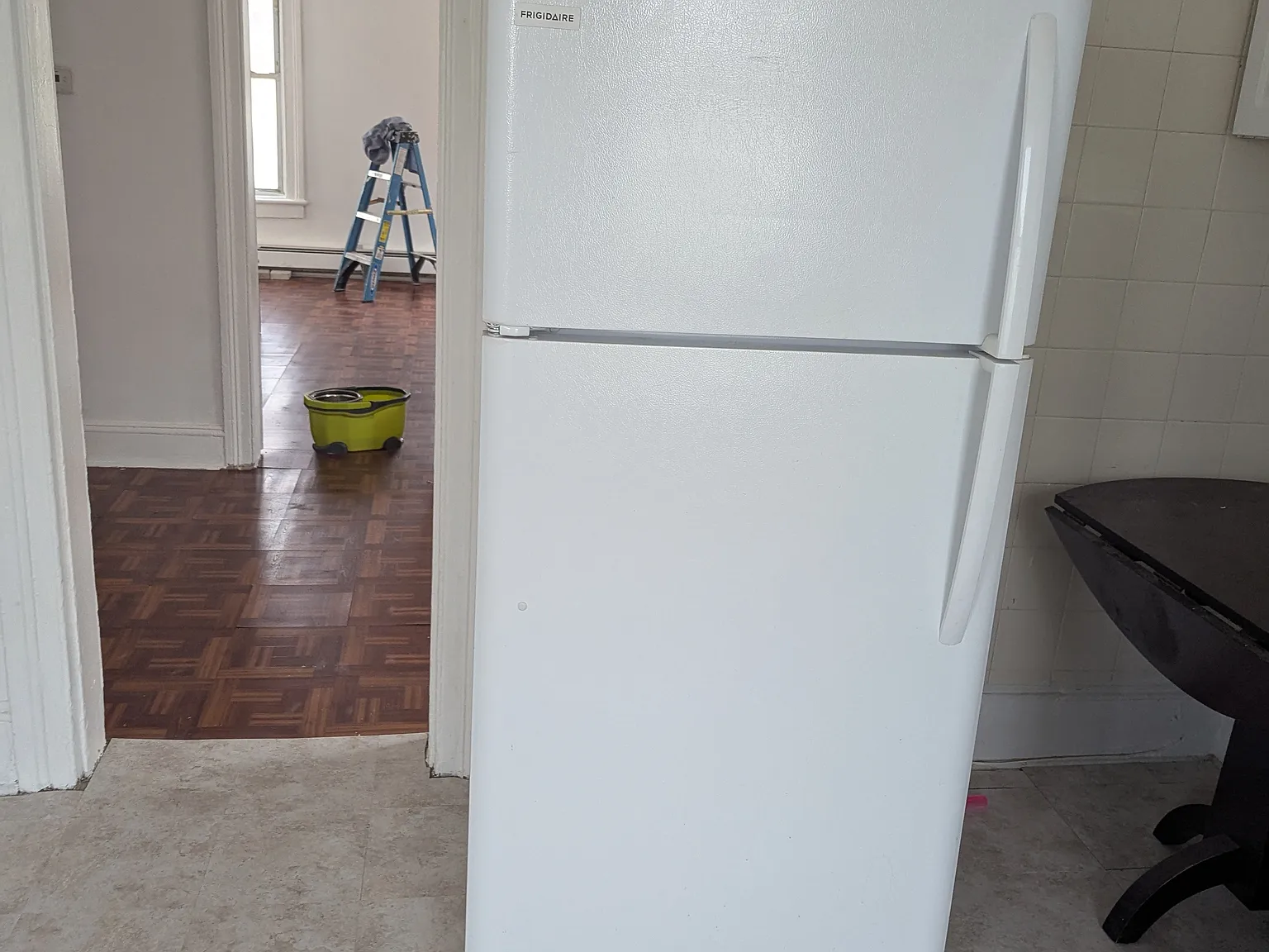 2 bed, 800 sqft, $1,900 — Photo 4