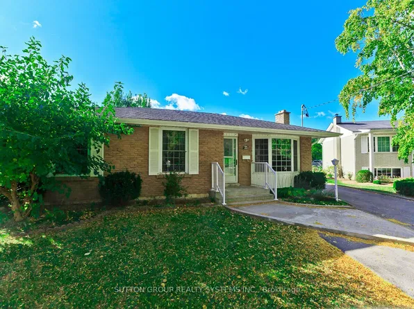 33 Crescentwood Dr, Saint Catharines, ON L2N 4K7