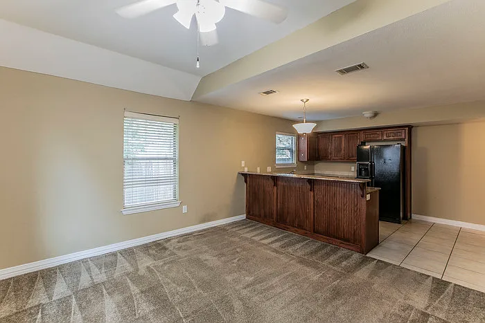 1 bed, 1.0 bath, $1,275 — Photo 1