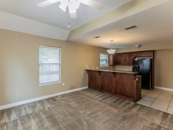 21 Addi Ln, Waco, TX 76705
