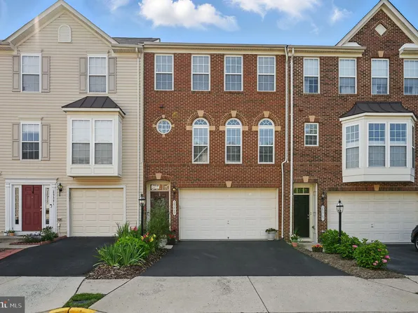 25369 Peaceful Ter, Aldie, VA 20105