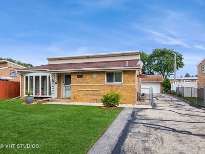 9813 S Kostner Ave, Oak Lawn, IL, 60453