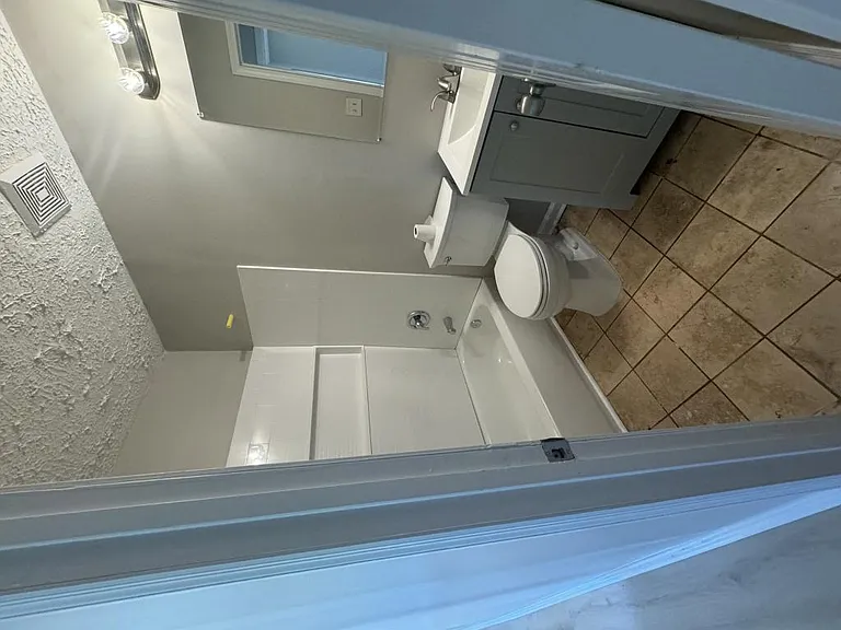 111 Worthy Dr — Photo 6