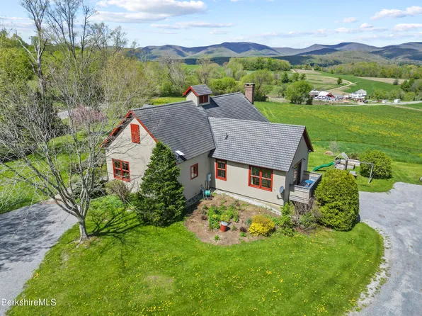 821 Pattison Rd, North Adams, MA 01247