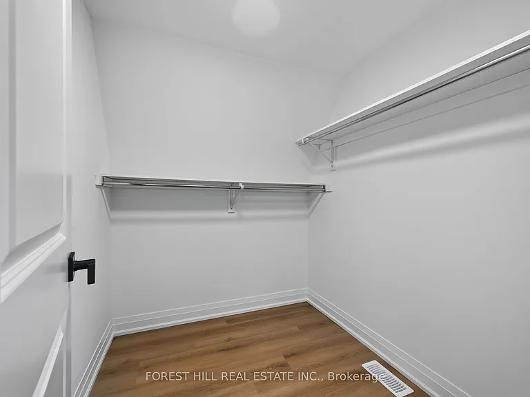 221 Churchill Ave #R — Photo 17