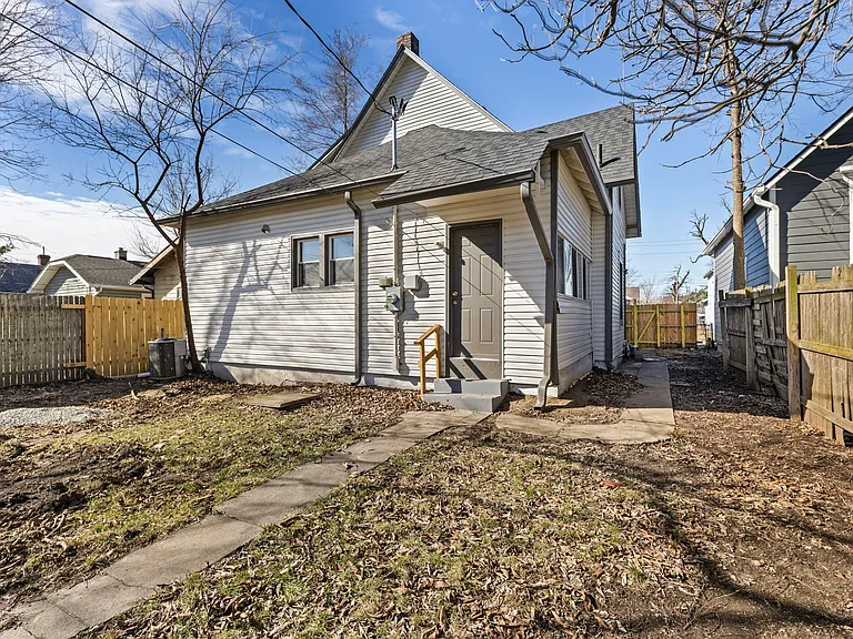 113 S Traub Ave — Photo 21