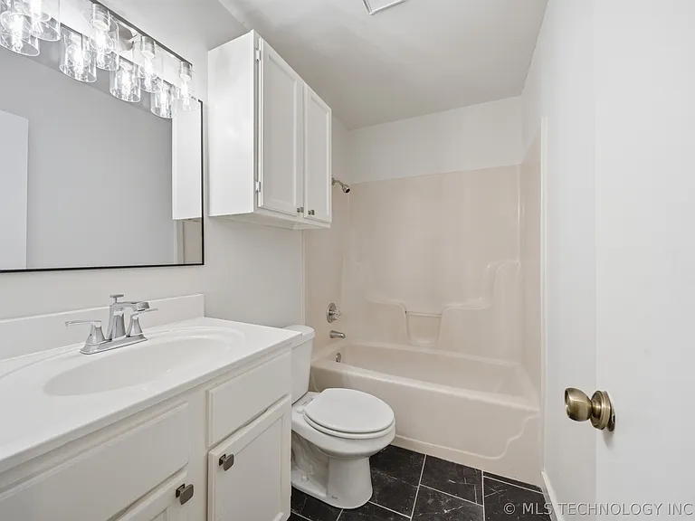 6360 S 29th West Pl — Photo 20