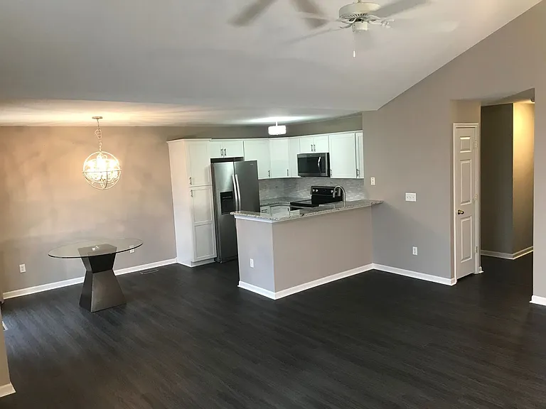 26210 Chesapeake Cir — Photo 6