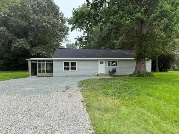 12455 Beech Trl, Gloucester, VA 23061