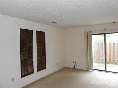 4th image of 4235 Briarwood Dr