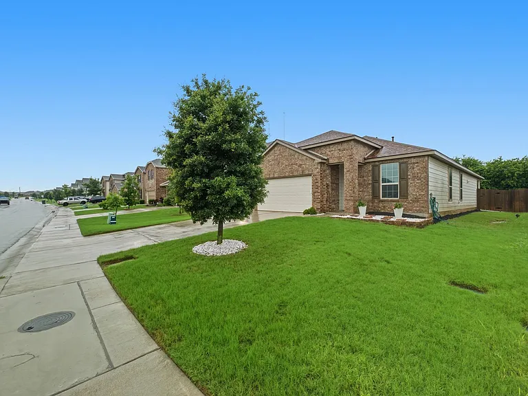 2124 Cliffbrake Way #A — Photo 5